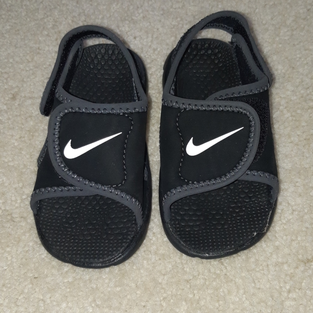 Nike Toddler waterproof sandals
